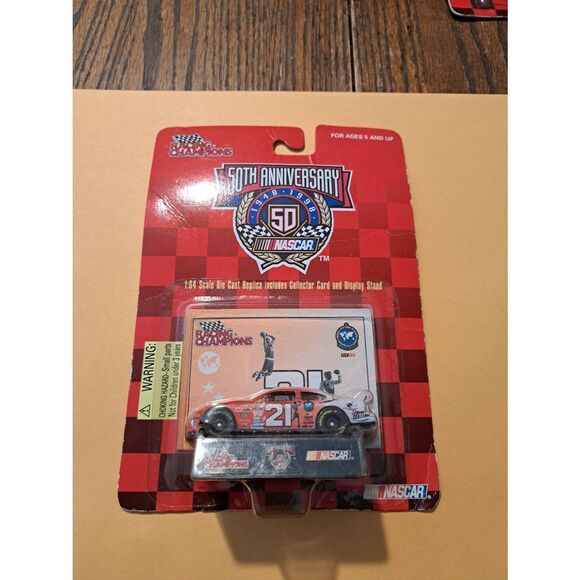 Vintage 1998 Racing Champions Michael Waltrip #21 Citgo Ford Taurus NASCAR 1:64 - Picture 1 of 4